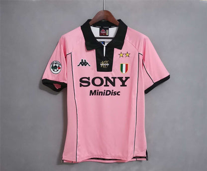 Juventus 1997/98 Away