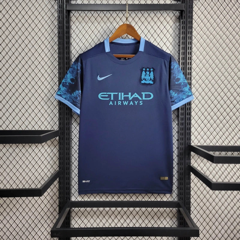 Manchester City 2015/16 Away