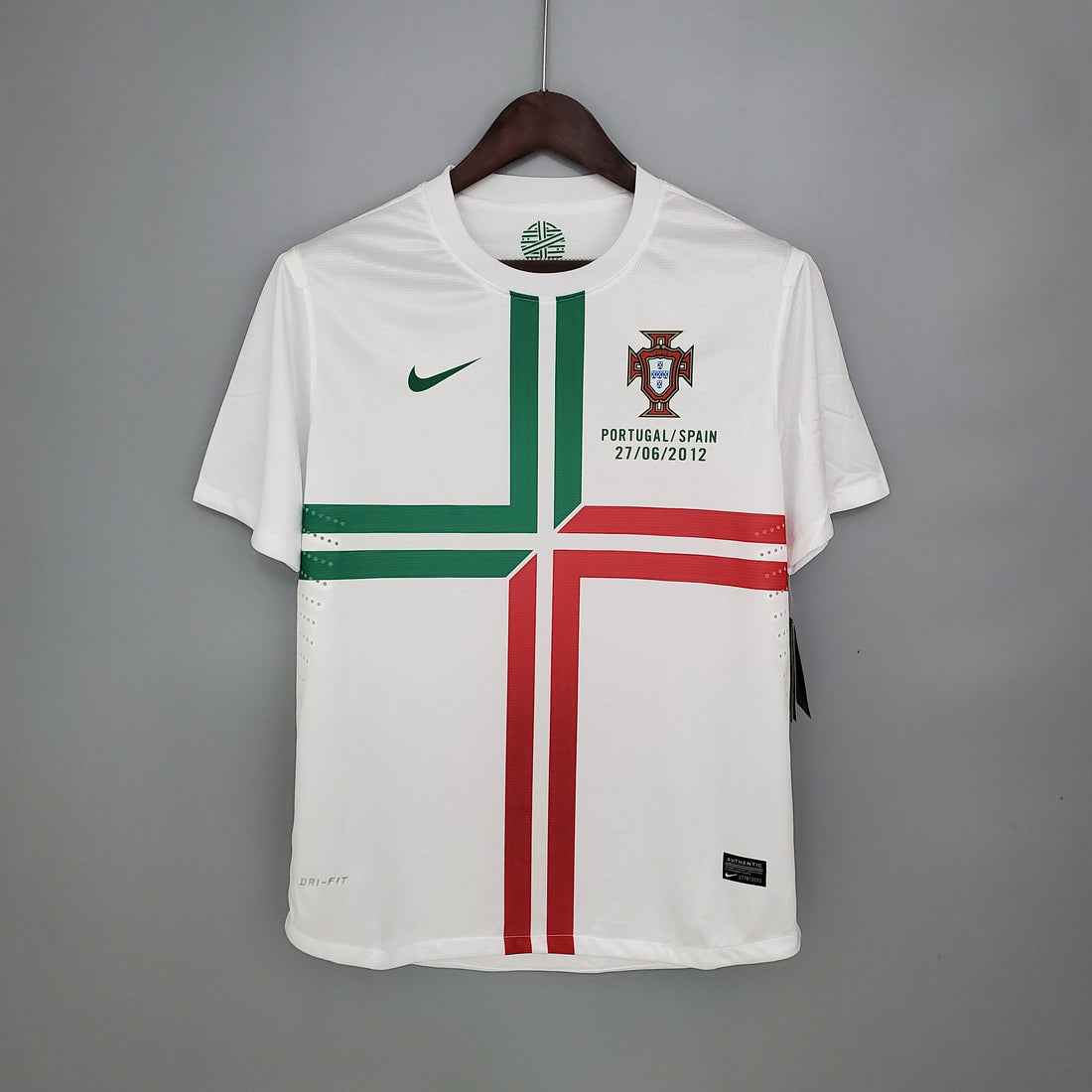 Portugal 2012 Away