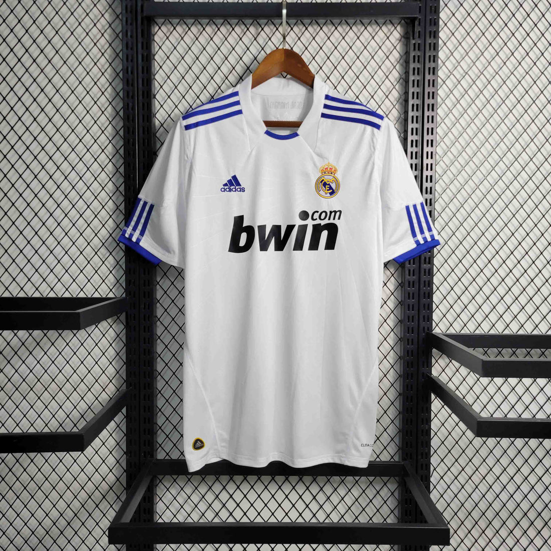 Real Madrid 2010/11 Home