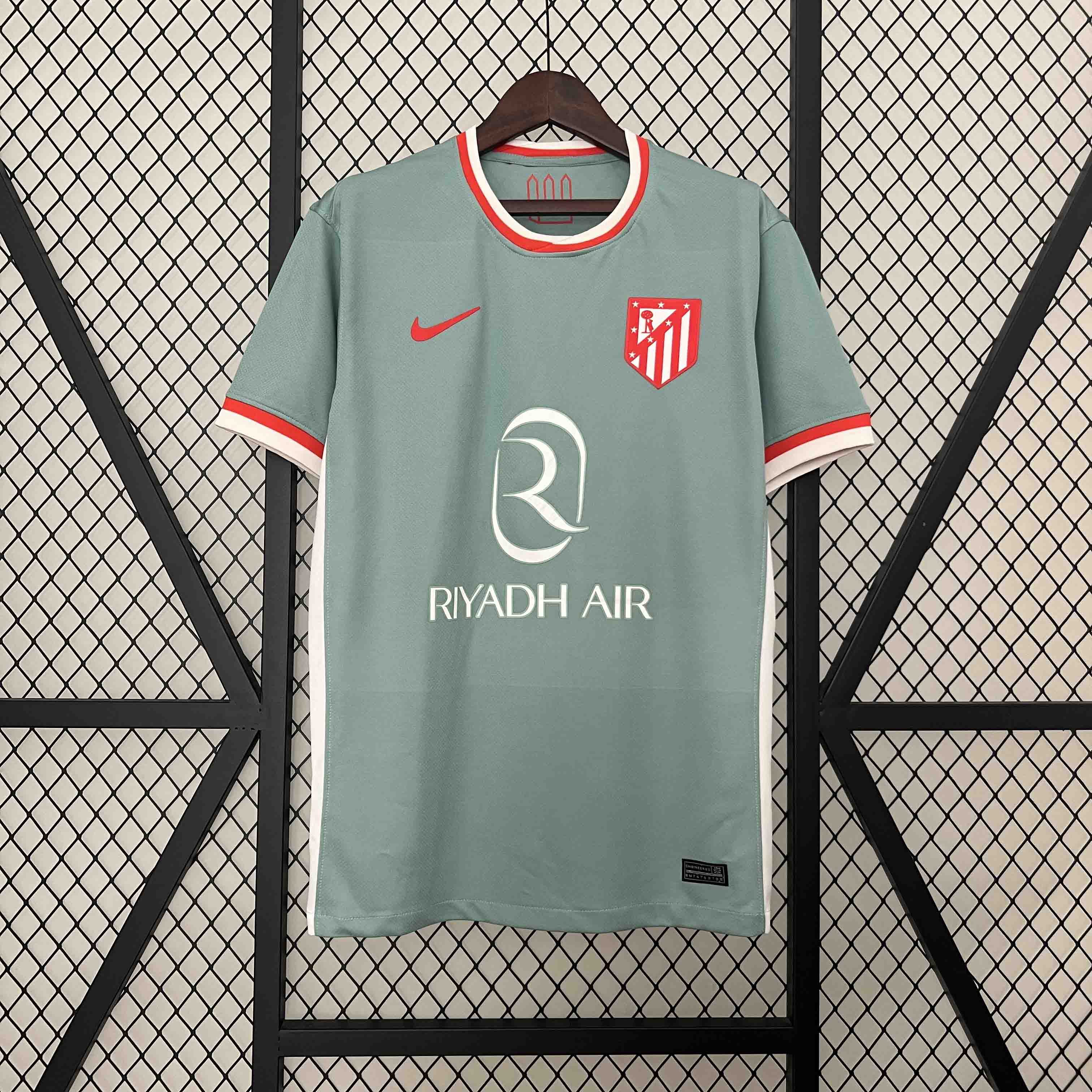 Atletico Madrid 2024/25 Away